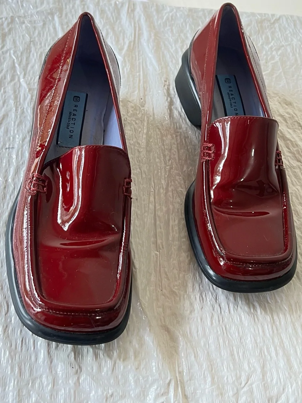 Kenneth Cole Reaction Women's Red Patent Loafers